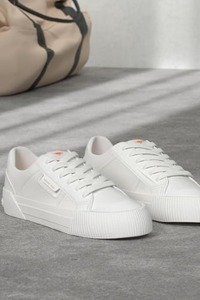 Women’s Canvas Sneakers